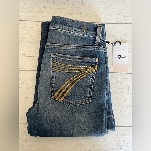 7 For All Mankind Denim - 7 For All Mankind Tailorless Dojo Jeans Size 26 7FAMK NWT With Rhinestones